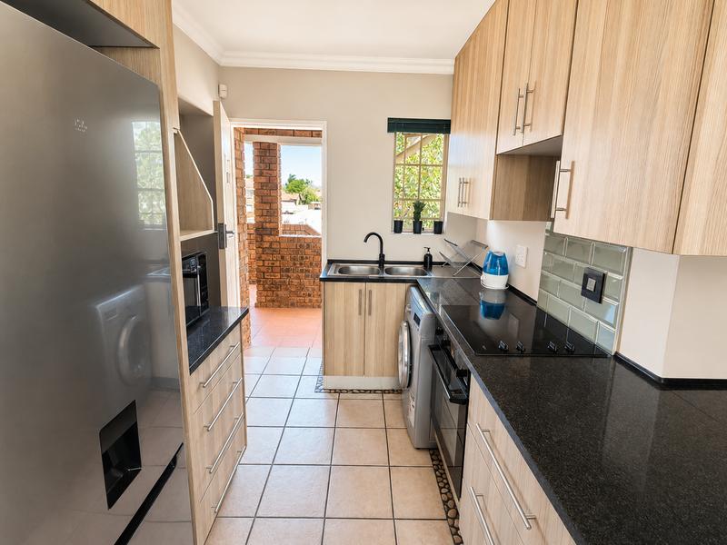 2 Bedroom Property for Sale in Highveld Gauteng