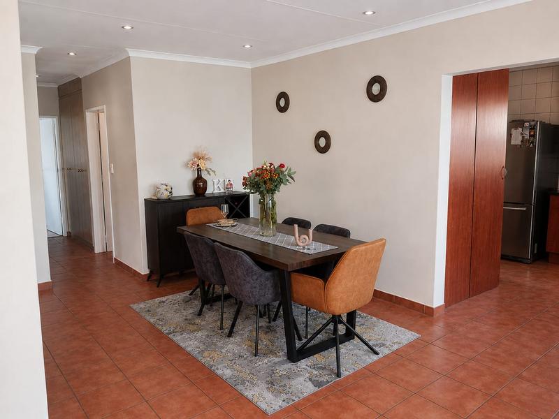 4 Bedroom Property for Sale in Thatchfield Gauteng
