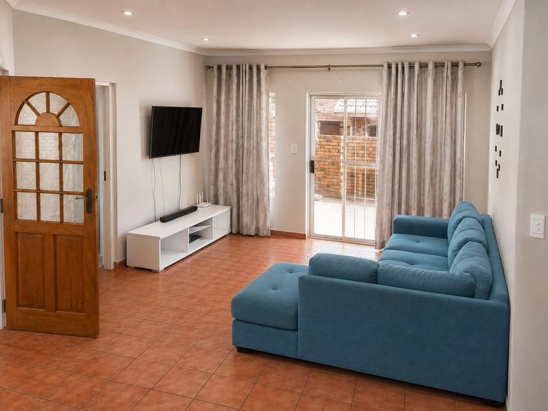 4 Bedroom Property for Sale in Thatchfield Gauteng