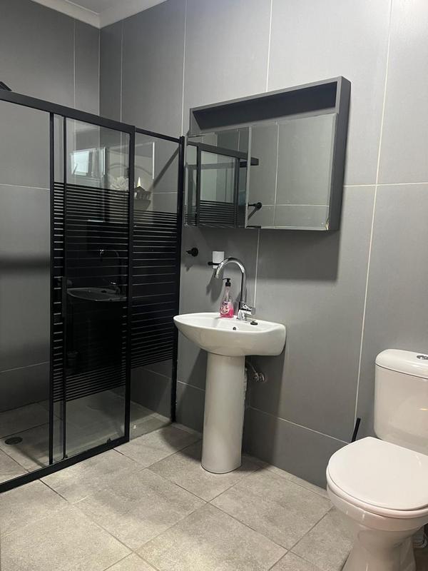 1 Bedroom Property for Sale in Greenside Gauteng
