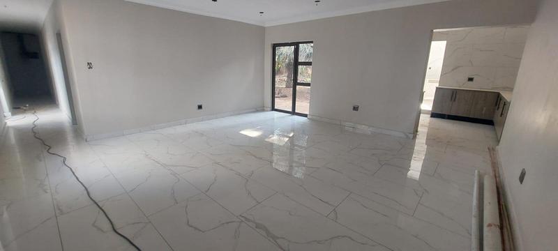 To Let 2 Bedroom Property for Rent in Die Wilgers Gauteng