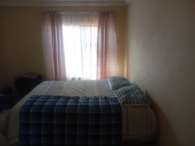 2 Bedroom Property for Sale in Olievenhoutbosch Gauteng