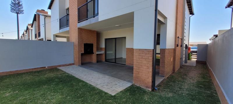3 Bedroom Property for Sale in Alberante Gauteng