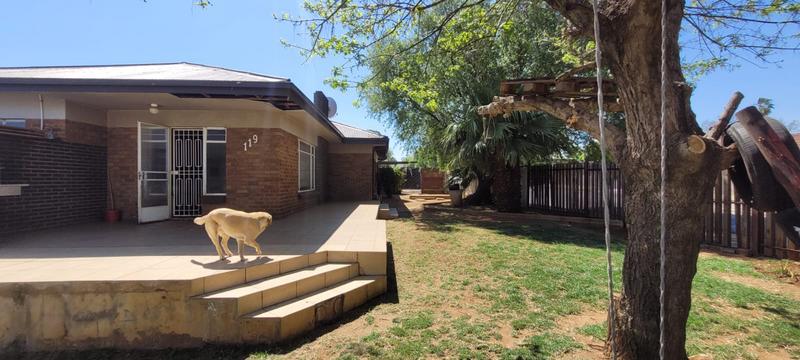 3 Bedroom Property for Sale in Florentia Gauteng