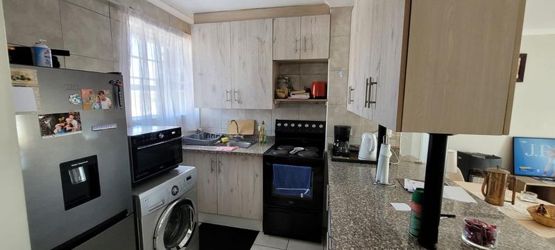 2 Bedroom Property for Sale in Verwoerdpark Gauteng