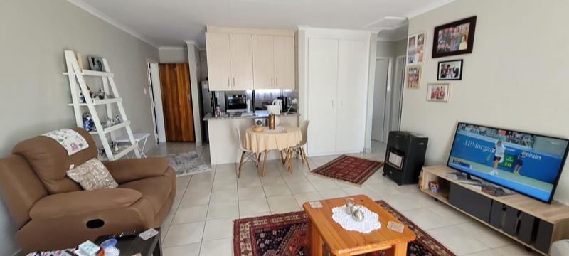 2 Bedroom Property for Sale in Verwoerdpark Gauteng
