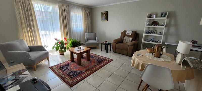 2 Bedroom Property for Sale in Verwoerdpark Gauteng
