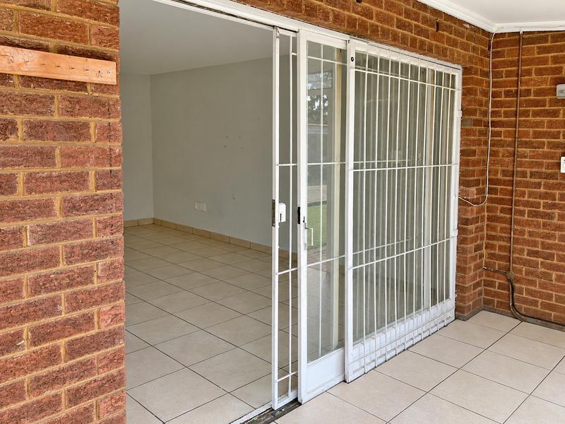 To Let 2 Bedroom Property for Rent in Rietfontein Gauteng