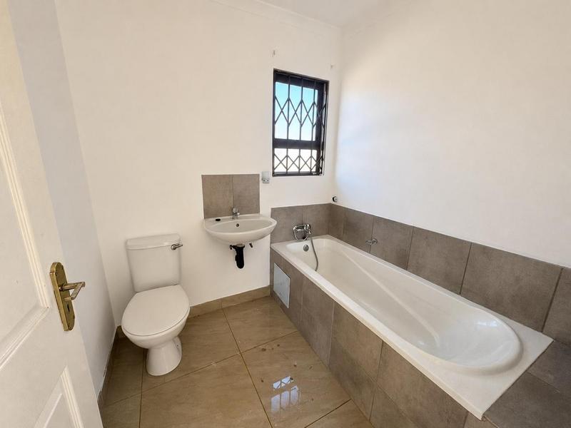 2 Bedroom Property for Sale in Mohlakeng Gauteng