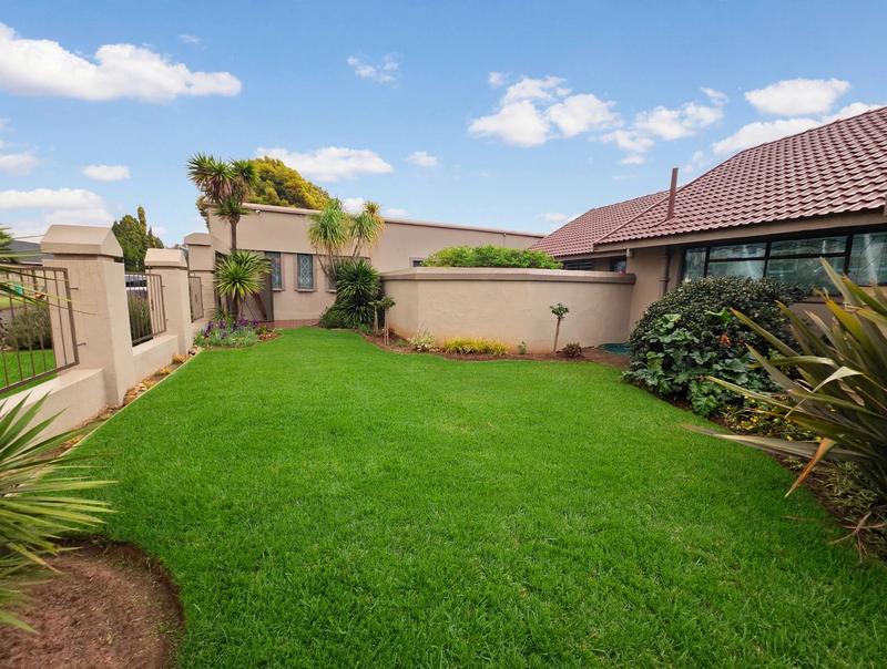 4 Bedroom Property for Sale in Arcon Park Gauteng