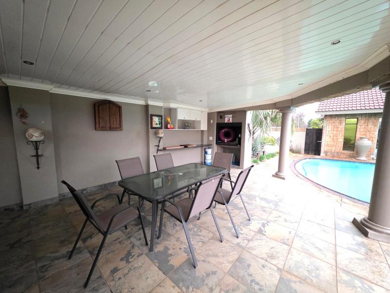 4 Bedroom Property for Sale in Arcon Park Gauteng