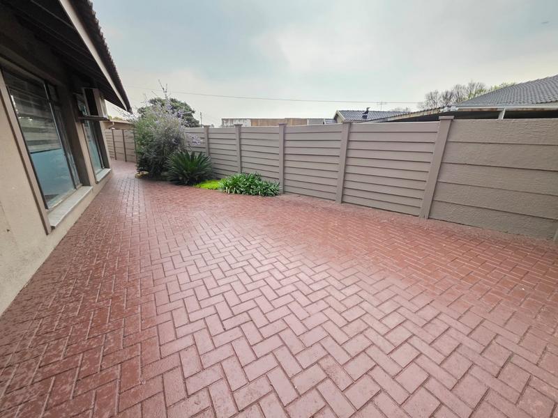 4 Bedroom Property for Sale in Arcon Park Gauteng