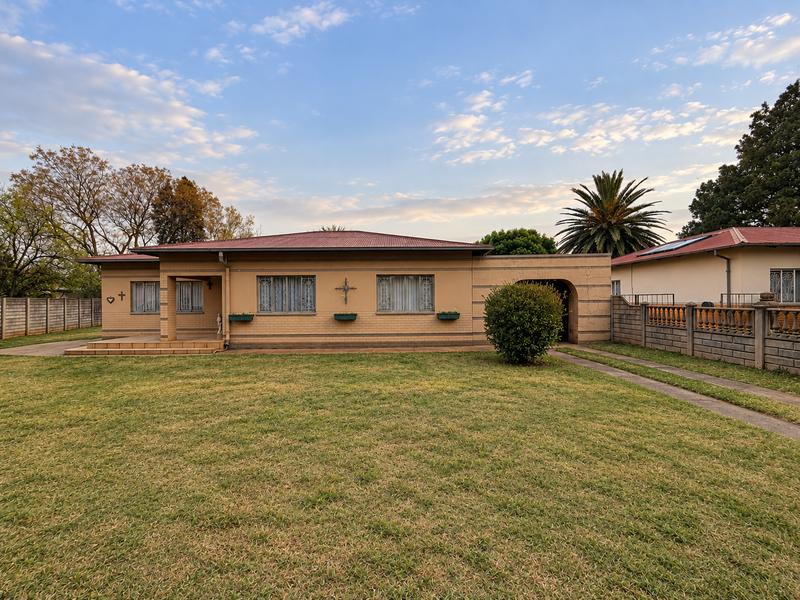 4 Bedroom Property for Sale in Three Rivers Gauteng