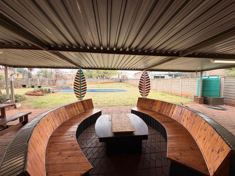 4 Bedroom Property for Sale in Three Rivers Gauteng