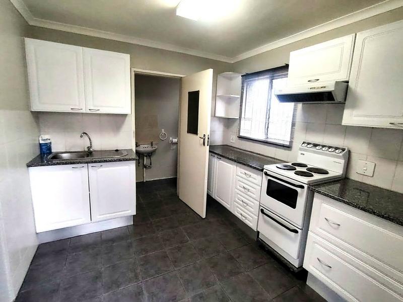 1 Bedroom Property for Sale in Weltevreden Park Gauteng