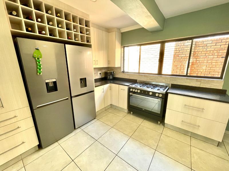 3 Bedroom Property for Sale in Noordheuwel Gauteng