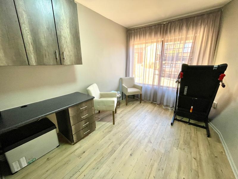 3 Bedroom Property for Sale in Noordheuwel Gauteng