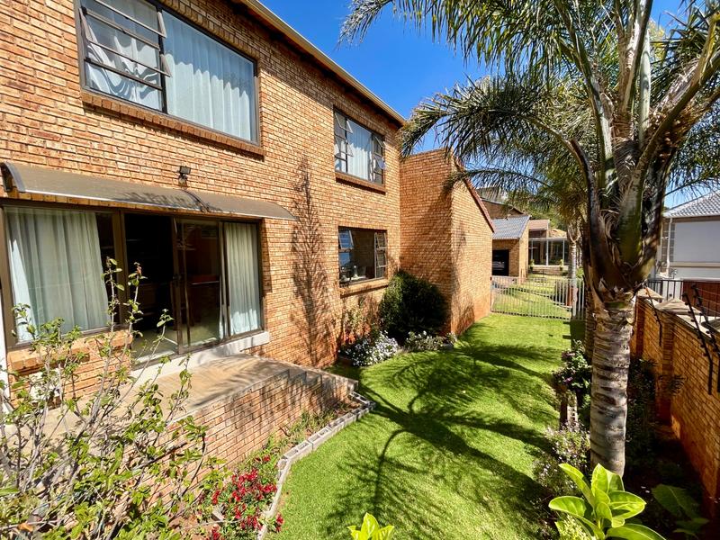 3 Bedroom Property for Sale in Noordheuwel Gauteng