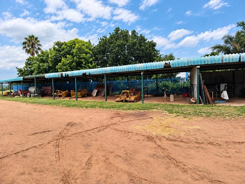 4 Bedroom Property for Sale in Vasfontein Gauteng