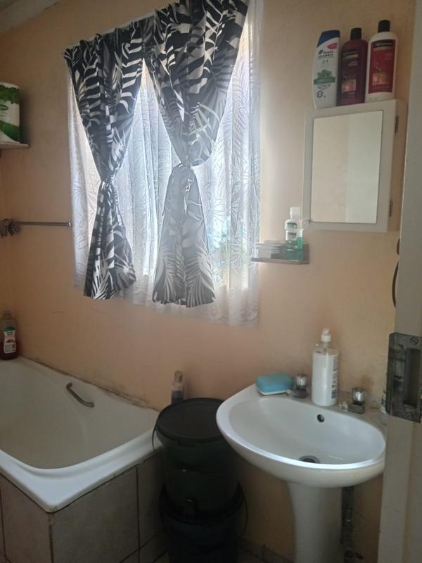 2 Bedroom Property for Sale in Pretoria Gardens Gauteng