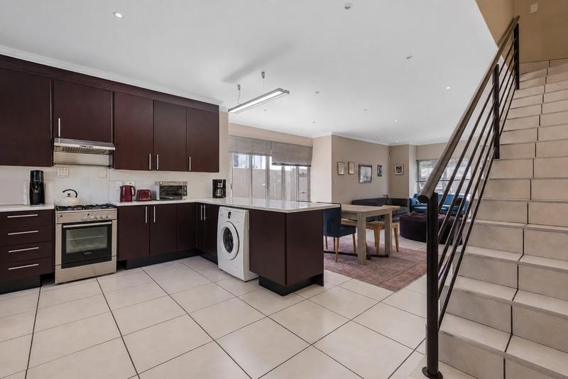 To Let 3 Bedroom Property for Rent in Craighall Park Gauteng