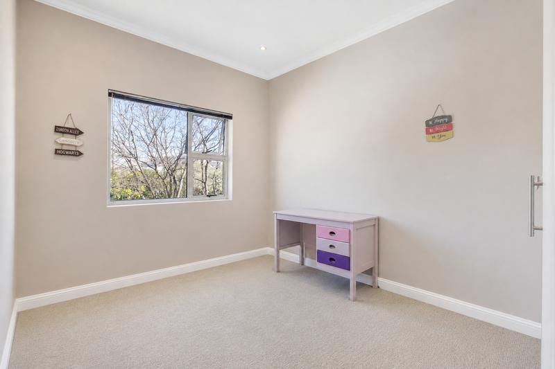 To Let 3 Bedroom Property for Rent in Craighall Park Gauteng