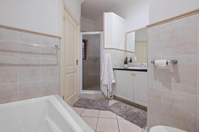 2 Bedroom Property for Sale in Hyde Park Gauteng