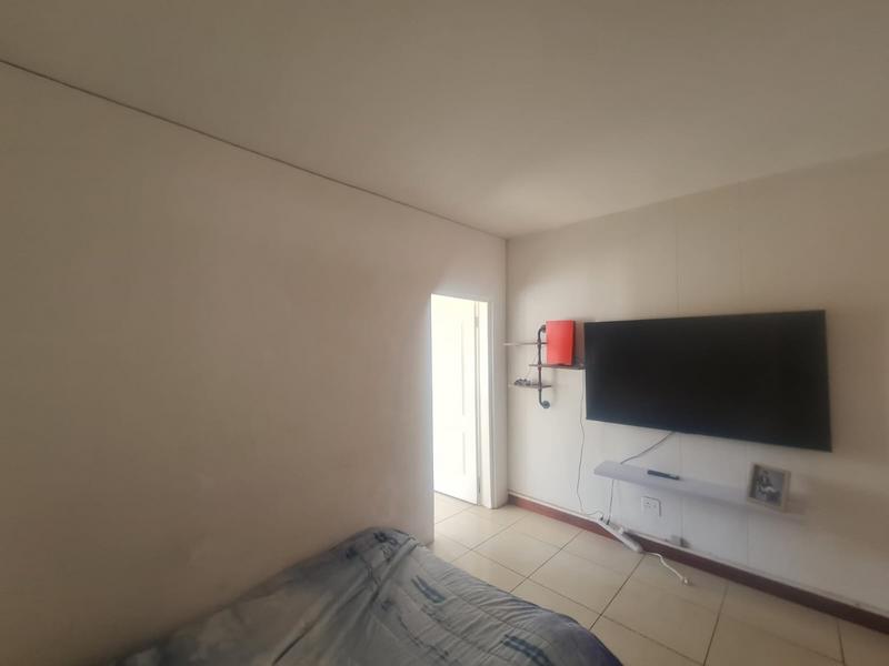2 Bedroom Property for Sale in Germiston South Gauteng