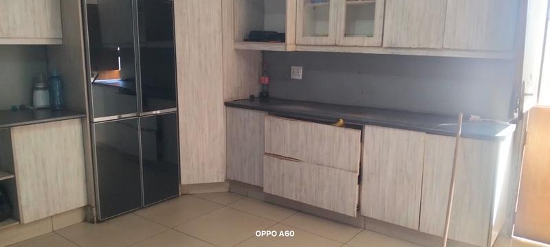 2 Bedroom Property for Sale in Palm Ridge Gauteng