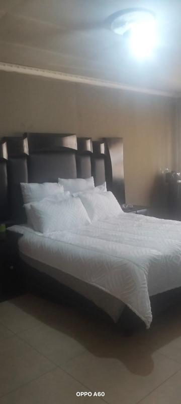 2 Bedroom Property for Sale in Palm Ridge Gauteng