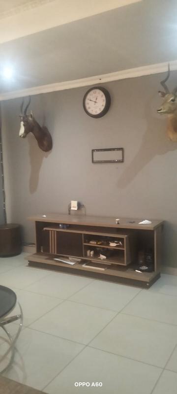 2 Bedroom Property for Sale in Palm Ridge Gauteng