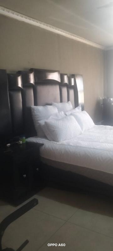 2 Bedroom Property for Sale in Palm Ridge Gauteng