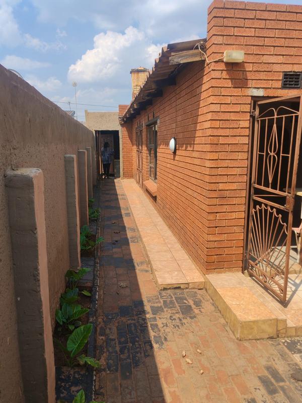 3 Bedroom Property for Sale in Vosloorus Ext 28 Gauteng