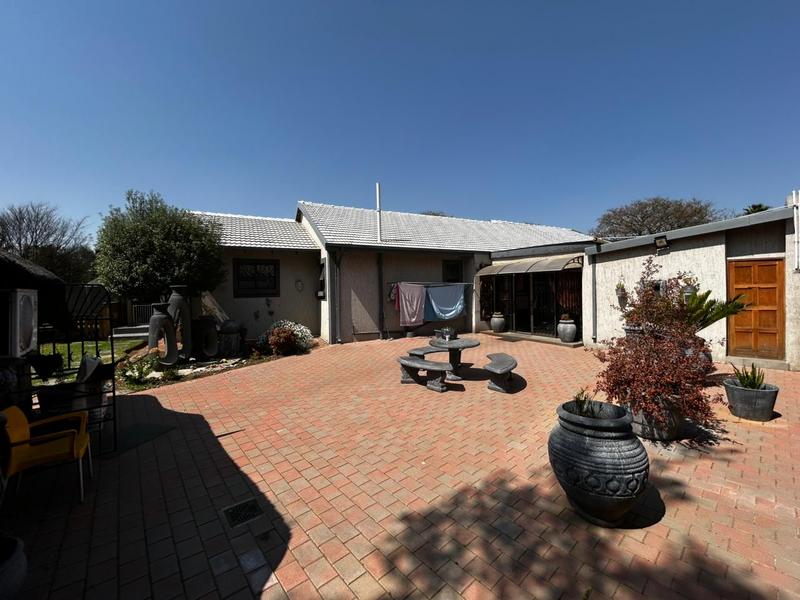 4 Bedroom Property for Sale in Brenthurst Gauteng