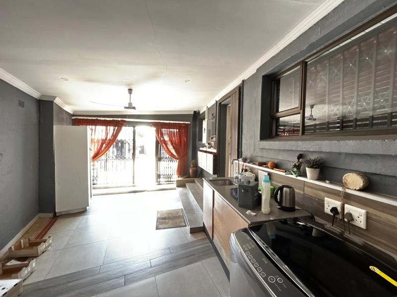 4 Bedroom Property for Sale in Brenthurst Gauteng