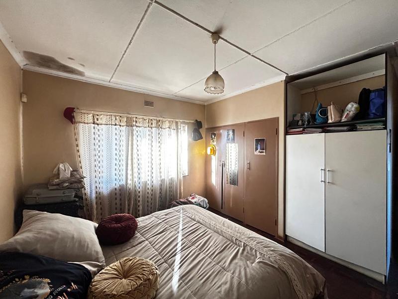 4 Bedroom Property for Sale in Klippoortje Gauteng