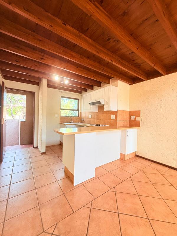 2 Bedroom Property for Sale in Sunninghill Gauteng