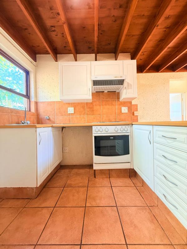 2 Bedroom Property for Sale in Sunninghill Gauteng