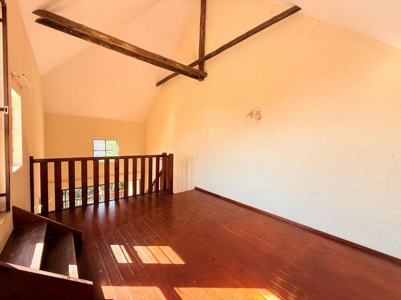 2 Bedroom Property for Sale in Sunninghill Gauteng