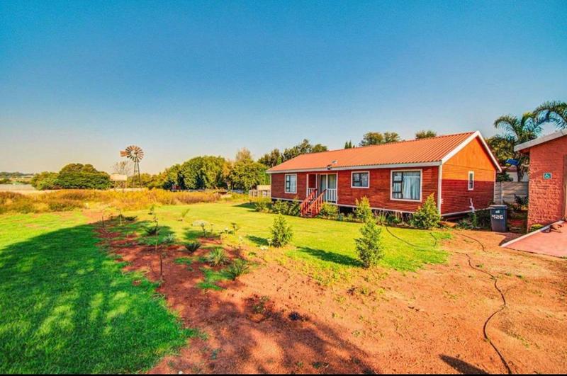 To Let 3 Bedroom Property for Rent in Bredell Gauteng