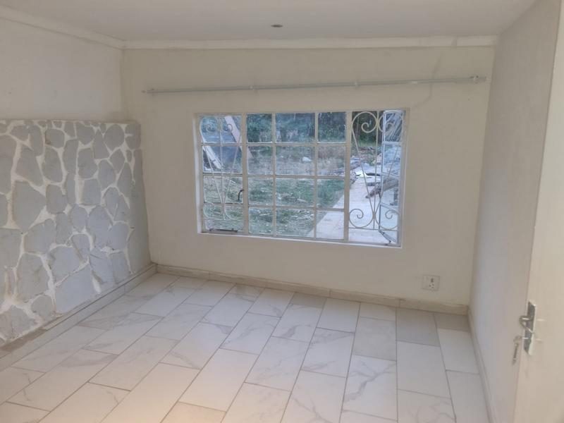 To Let 1 Bedroom Property for Rent in Kensington Gauteng