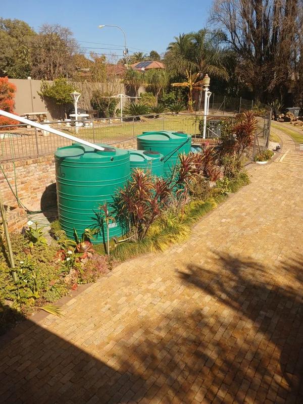 To Let 2 Bedroom Property for Rent in Lyndhurst Gauteng