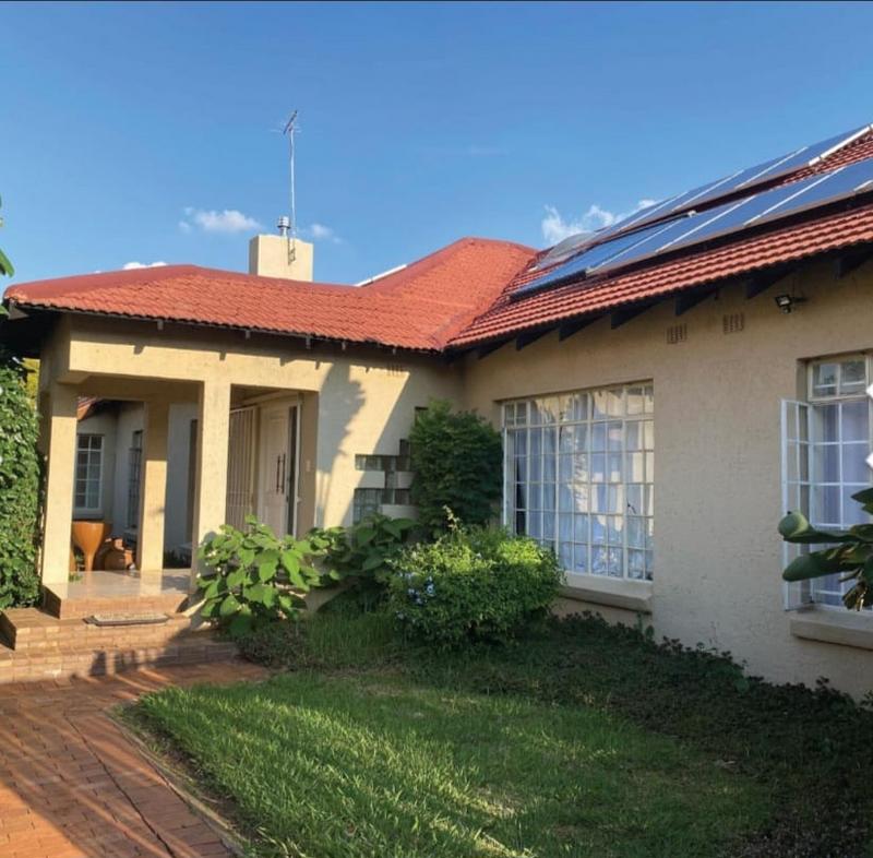 10 Bedroom Property for Sale in Bedfordview Gauteng