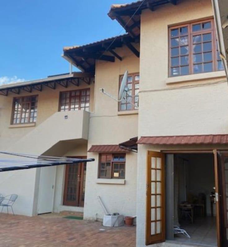 10 Bedroom Property for Sale in Bedfordview Gauteng