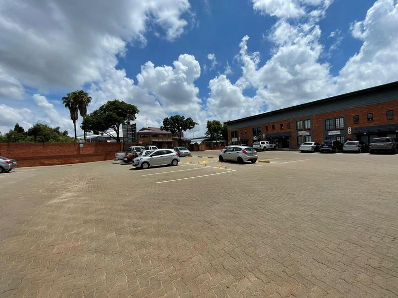 To Let Commercial Property for Rent in Hennopspark Gauteng