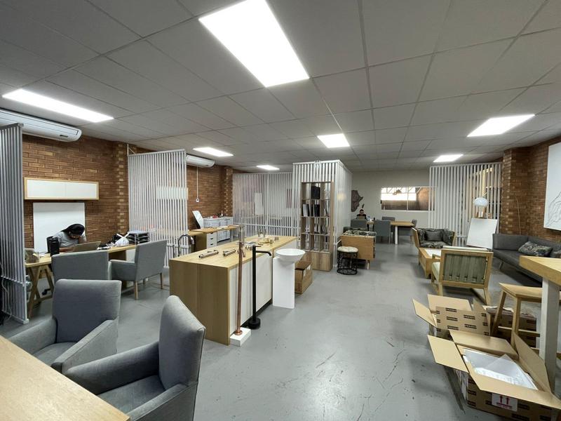 To Let Commercial Property for Rent in Hennopspark Gauteng