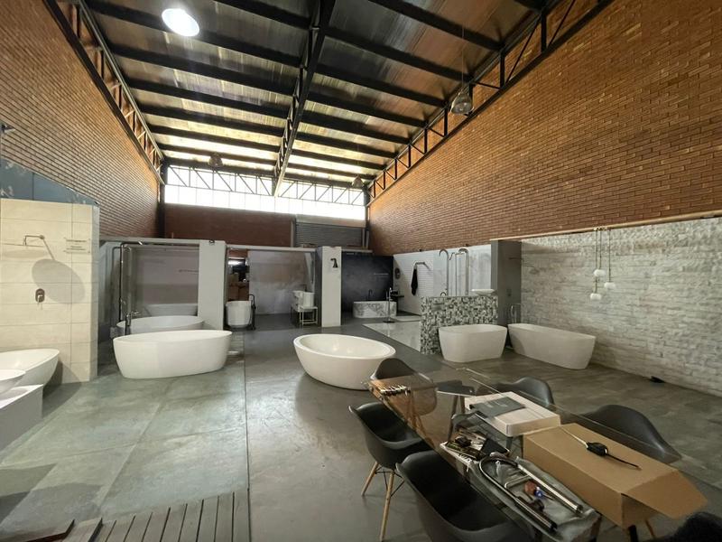 To Let Commercial Property for Rent in Hennopspark Gauteng