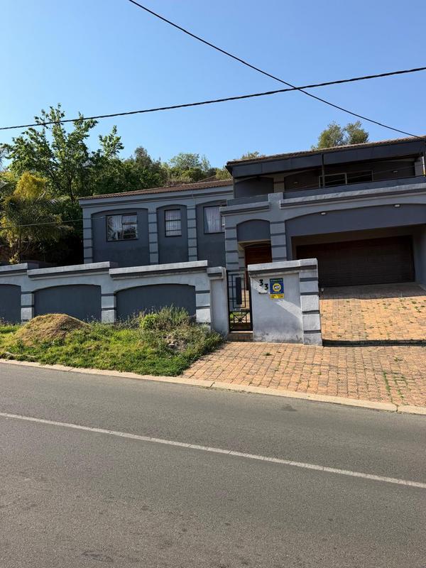 4 Bedroom Property for Sale in Oakdene Gauteng