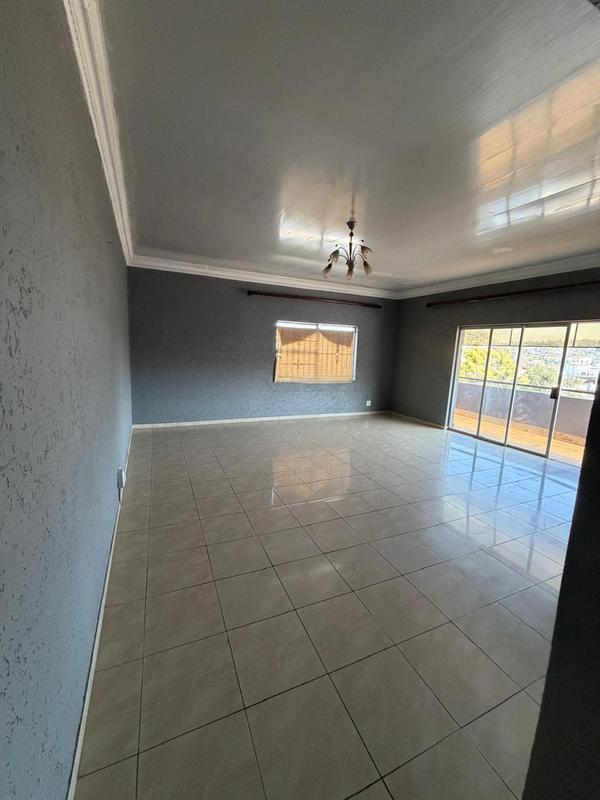 4 Bedroom Property for Sale in Oakdene Gauteng