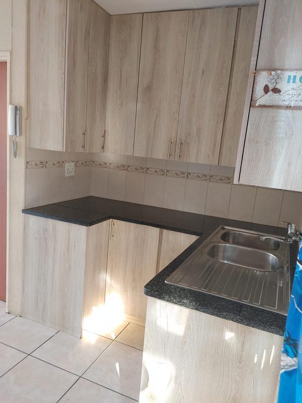 To Let 1 Bedroom Property for Rent in Sunair Park Gauteng